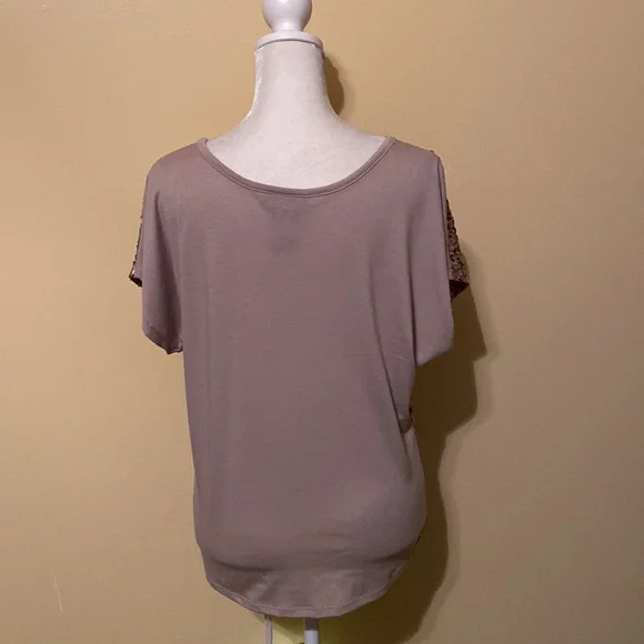 Metaphor top - Picture 7 of 10